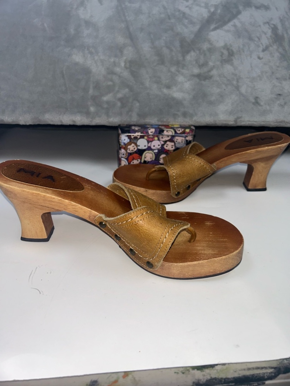 MIA Tan Leather Platform Thong Mules - Picture 4 of 8